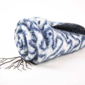 Coquillage cône feutre bleu blanc